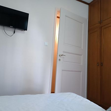 Blue House Apartment Kavala Bagian luar foto