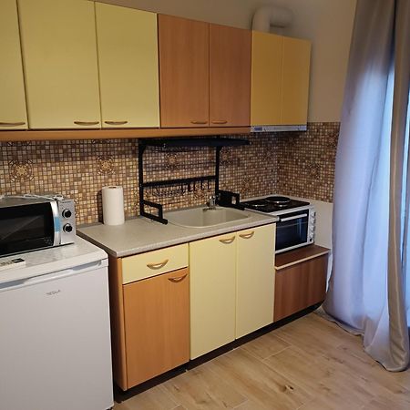 Blue House Apartment Kavala Bagian luar foto