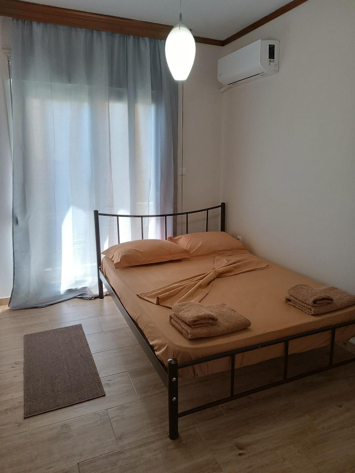 Blue House Apartment Kavala Bagian luar foto